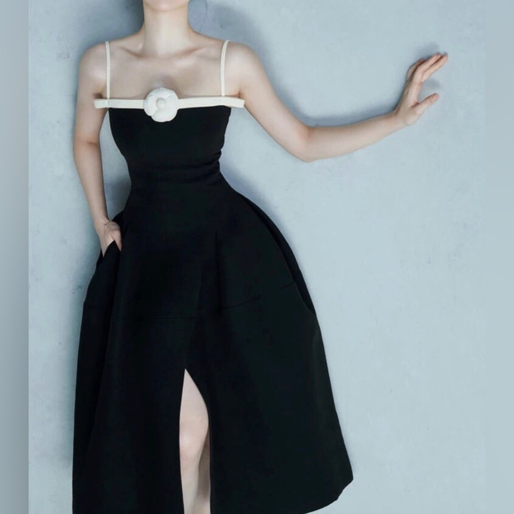 Audrey Hepburn vintage style rose camellia black and white midi dress
